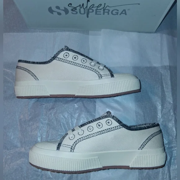 Superga 2294 Drill Overlock Stitiching Brand New with Box Women size 5 - Picture 6 of 9